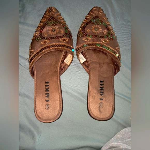 Calique Shoes - A Beautiful Pair of Sequenced Goldish, Khaki Slippers.